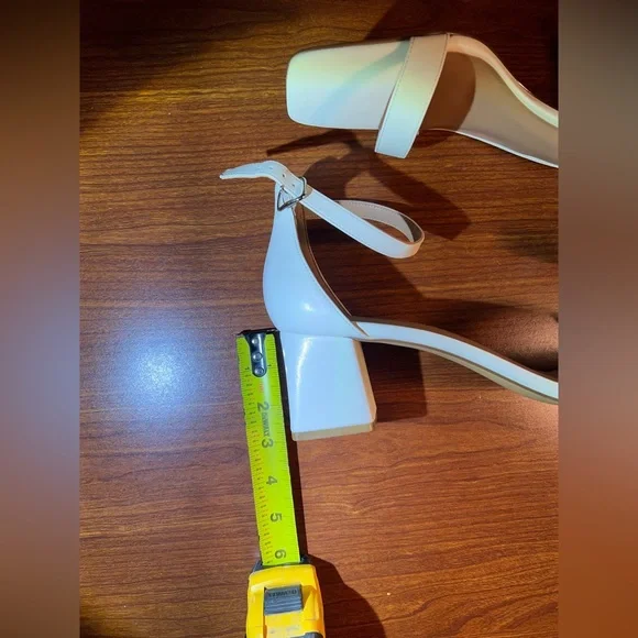 Women’s size 13 heels abound white leather square toe 2.5” block heel new - Picture 4 of 6